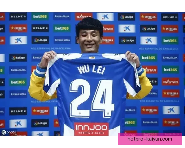 Osimhen社交媒体互动火爆，球迷热情高涨